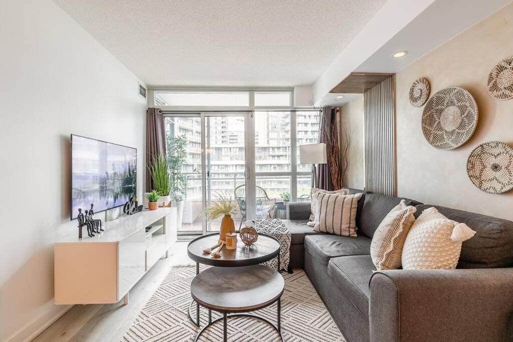 Luxury Suite Downtown Toronto Near Cn Tower Εξωτερικό φωτογραφία