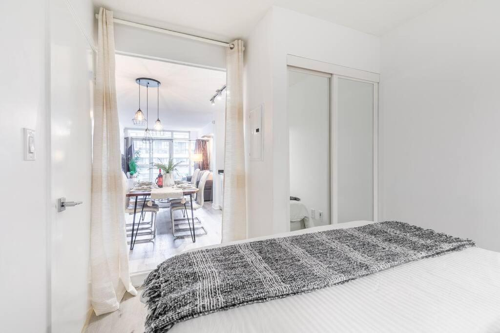 Luxury Suite Downtown Toronto Near Cn Tower Εξωτερικό φωτογραφία