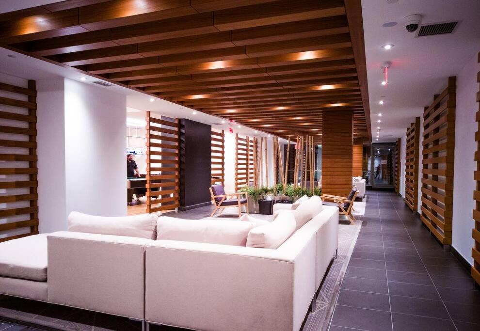 Luxury Suite Downtown Toronto Near Cn Tower Εξωτερικό φωτογραφία