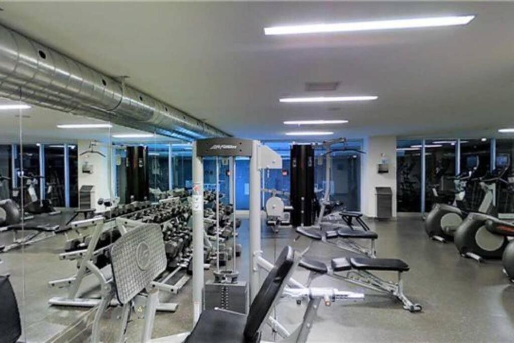 Luxury Suite Downtown Toronto Near Cn Tower Εξωτερικό φωτογραφία
