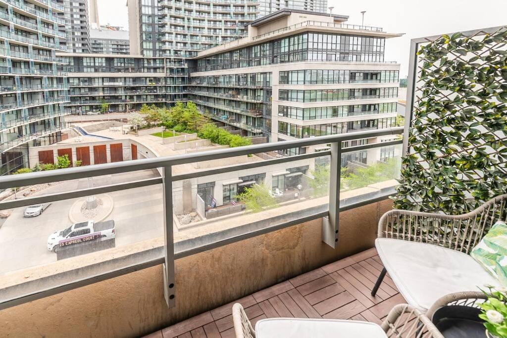 Luxury Suite Downtown Toronto Near Cn Tower Εξωτερικό φωτογραφία